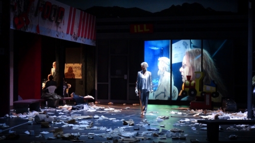 Der Besuch der alten Dame (Dürrenmatt) 05