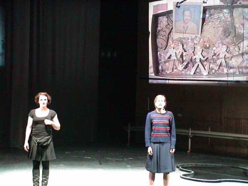 Breaking the Waves 003