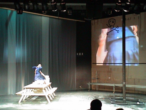 Breaking the Waves 008