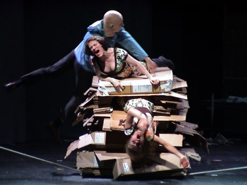 Breaking the Waves 009