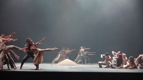 Le Sacre du Printemps 01