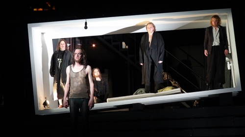 Schuld und Sühne Hamburg 002