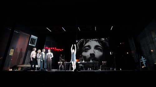 Schuld und Sühne Hamburg 004