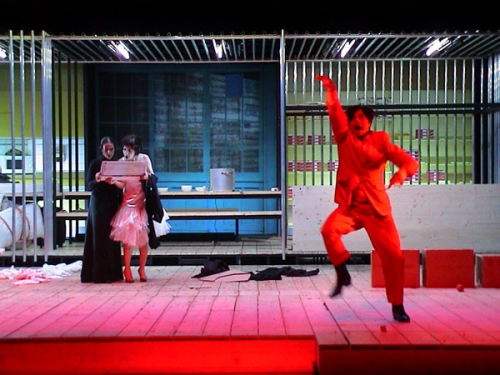 Der gute Mensch von Sezuan 003