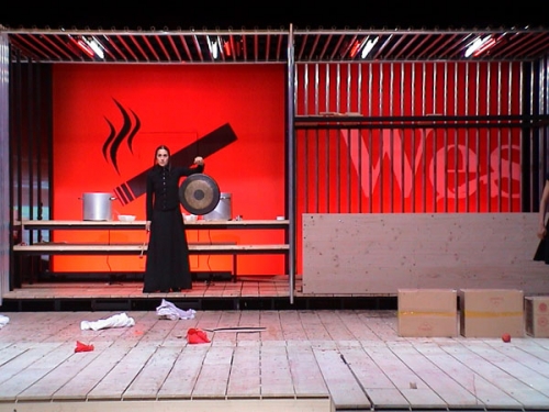 Der gute Mensch von Sezuan 005