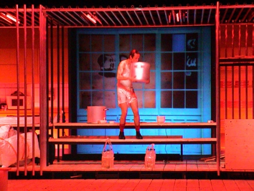 Der gute Mensch von Sezuan 006